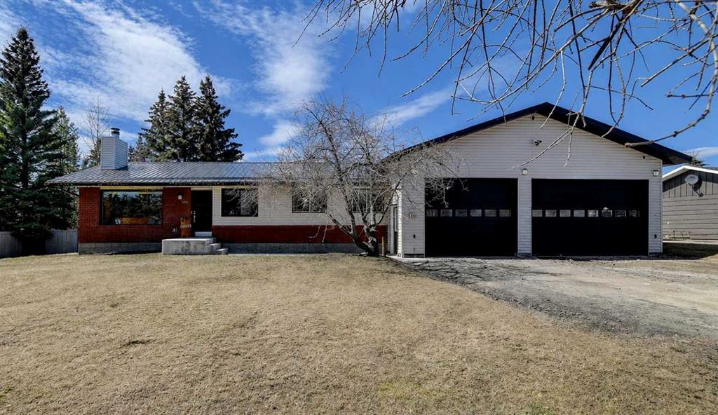 Picture of 903 7th Avenue , Beaverlodge Real Estate Listing