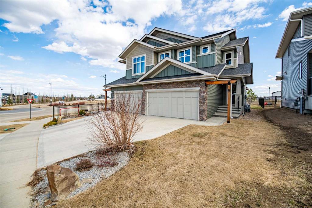 Picture of 8 Springfield Boulevard , Sylvan Lake Real Estate Listing