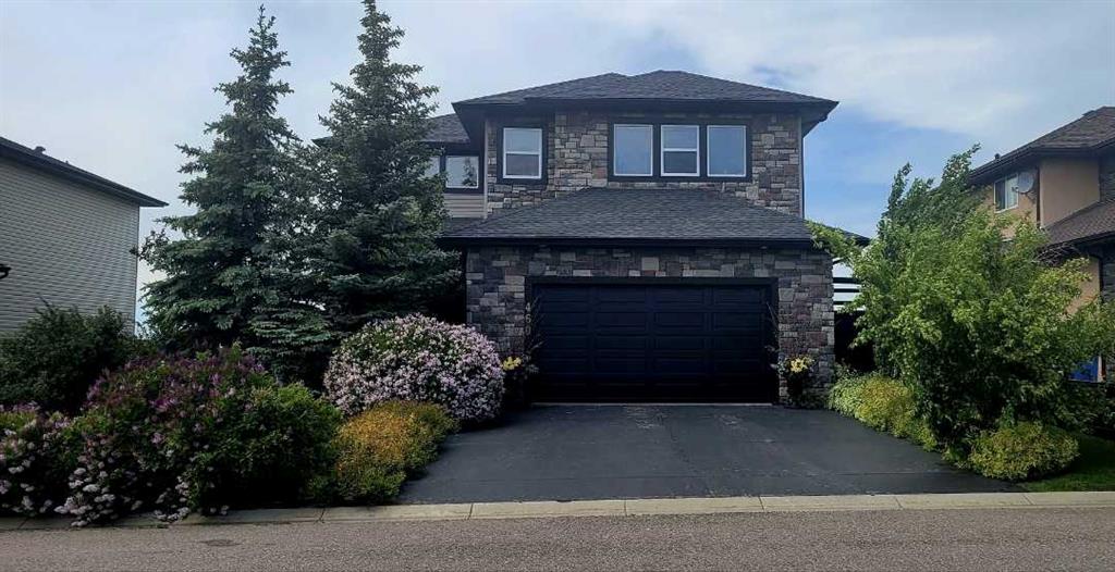 Picture of 460 Sunset Link , Crossfield Real Estate Listing