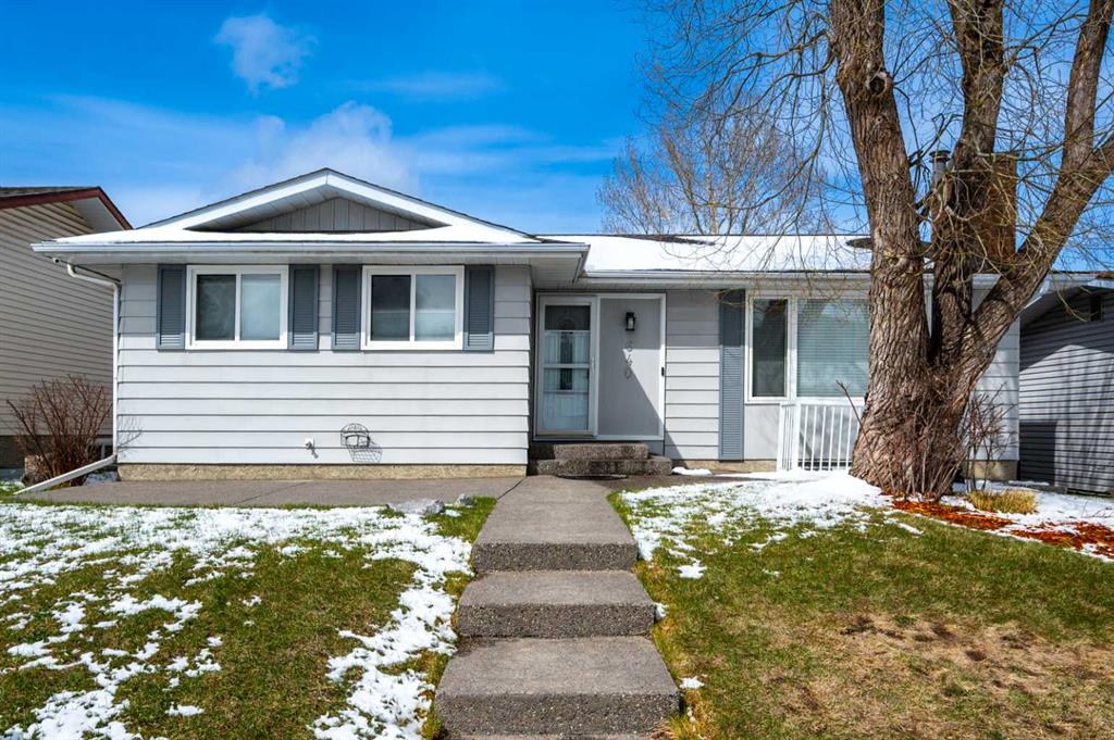 Picture of 640 Rundleridge Drive NE, Calgary Real Estate Listing