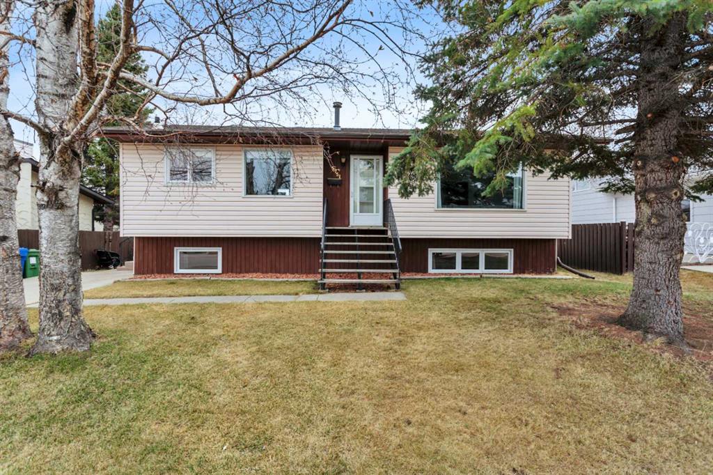 Picture of 5751 55 Street , Rocky Mountain House Real Estate Listing