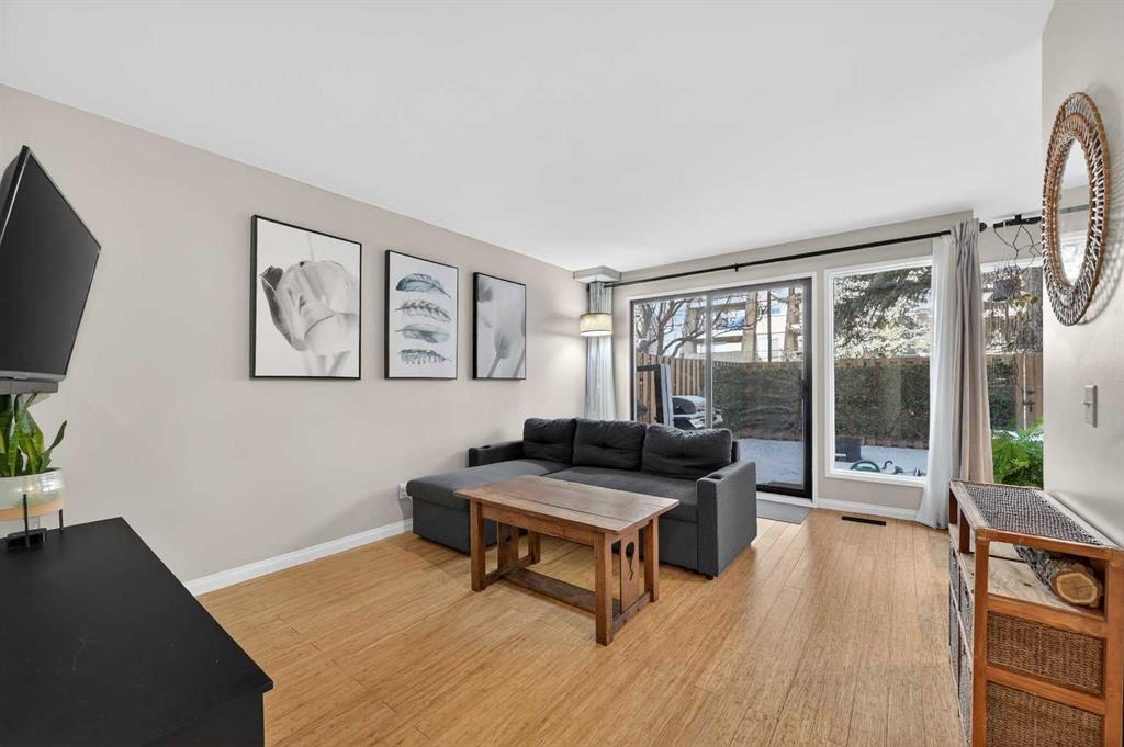 Picture of 5, 111 Grier Terrace NE, Calgary Real Estate Listing