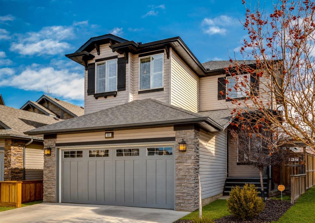 Picture of 167 New Brighton Close SE, Calgary Real Estate Listing