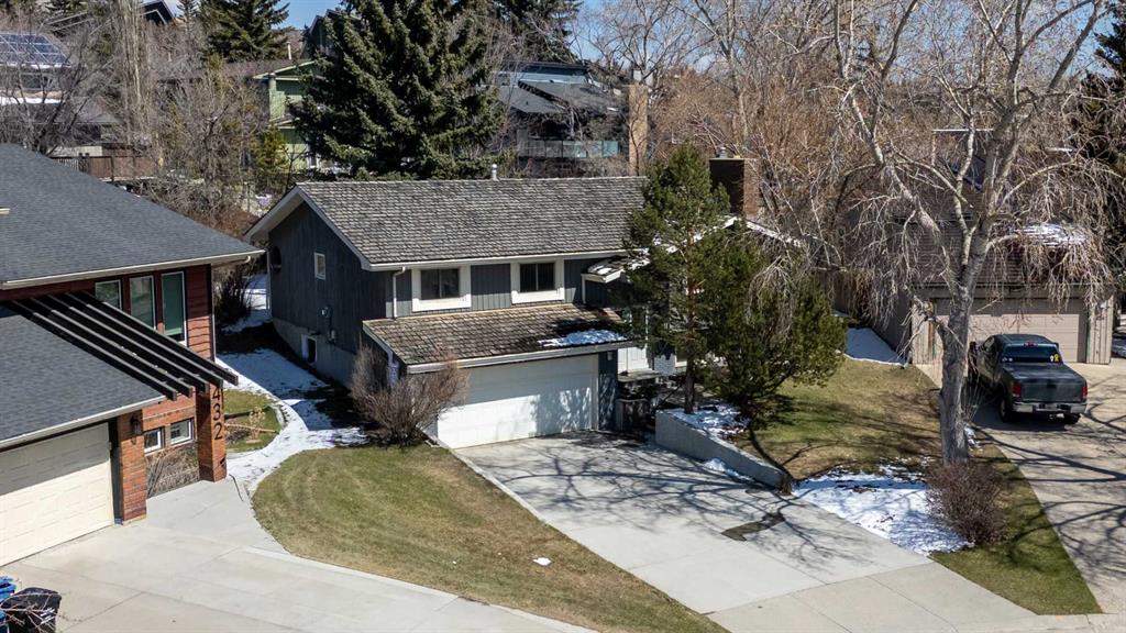Picture of 428 Ranch Estates Place NW, Calgary Real Estate Listing