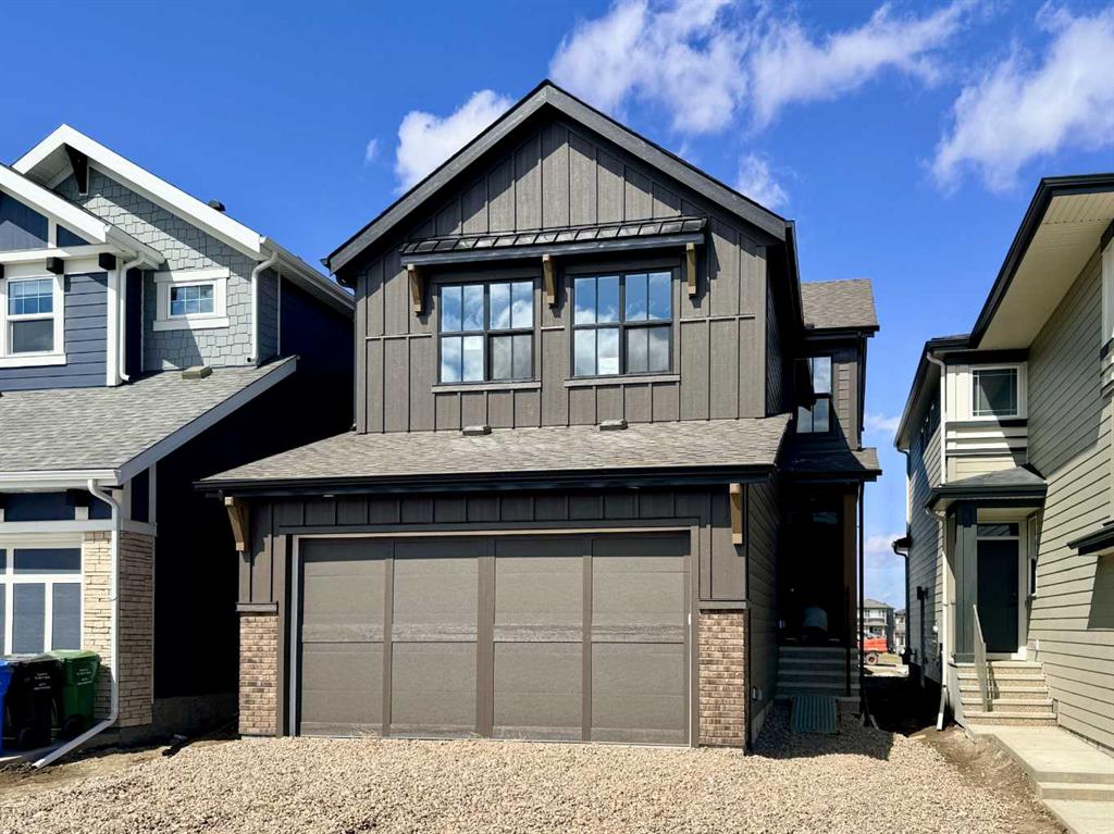 Picture of 104 Mercado Crescent SE, Calgary Real Estate Listing