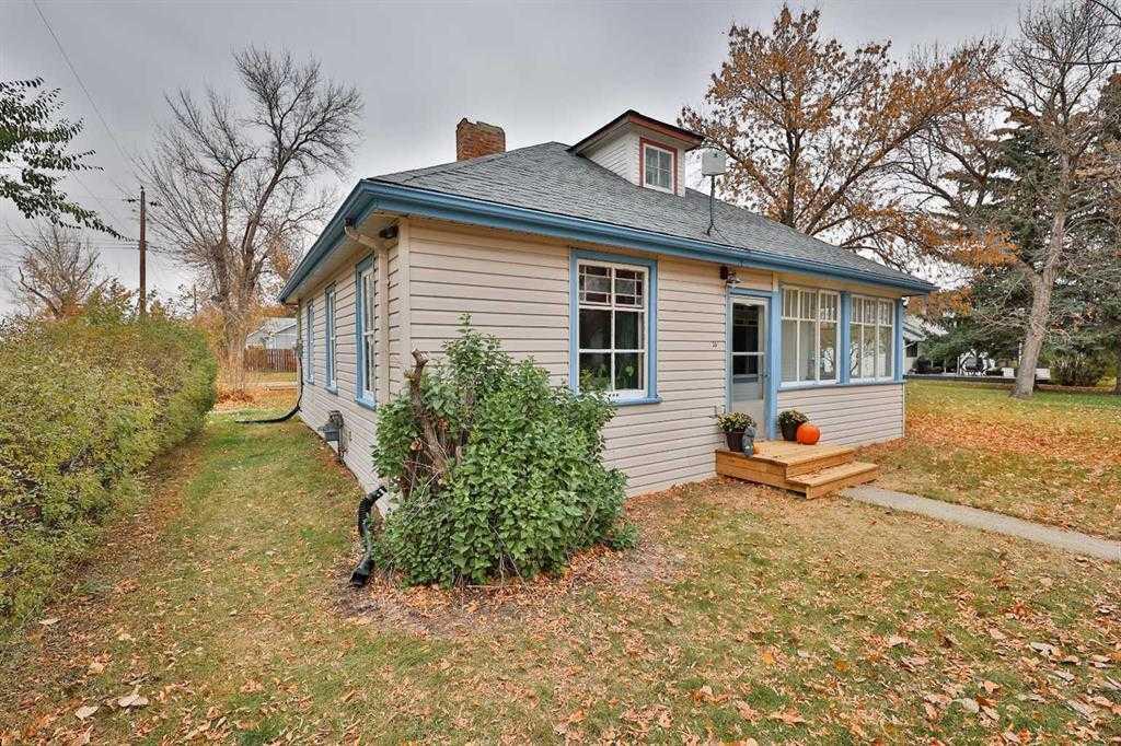 Picture of 301 Noble Street , Barons Real Estate Listing