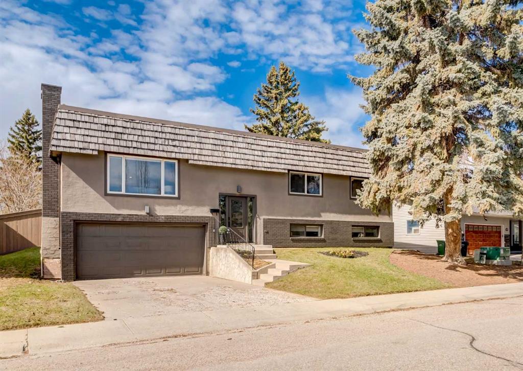 Picture of 176 Mapleburn Drive SE, Calgary Real Estate Listing