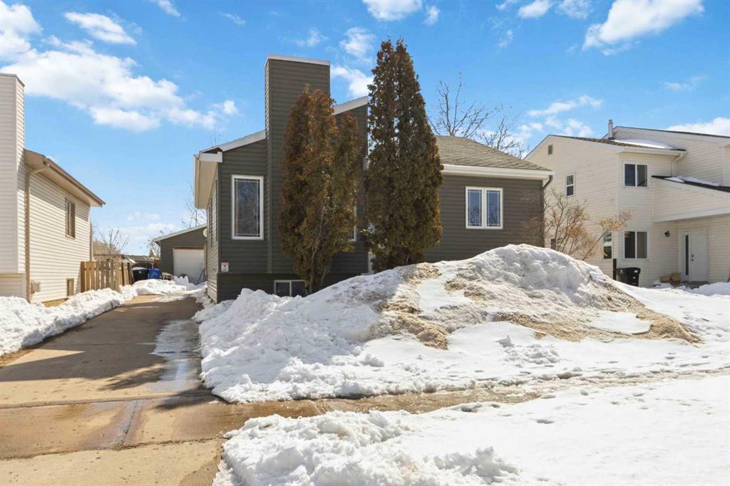 Picture of 125 Brooks Place , Fort McMurray Real Estate Listing