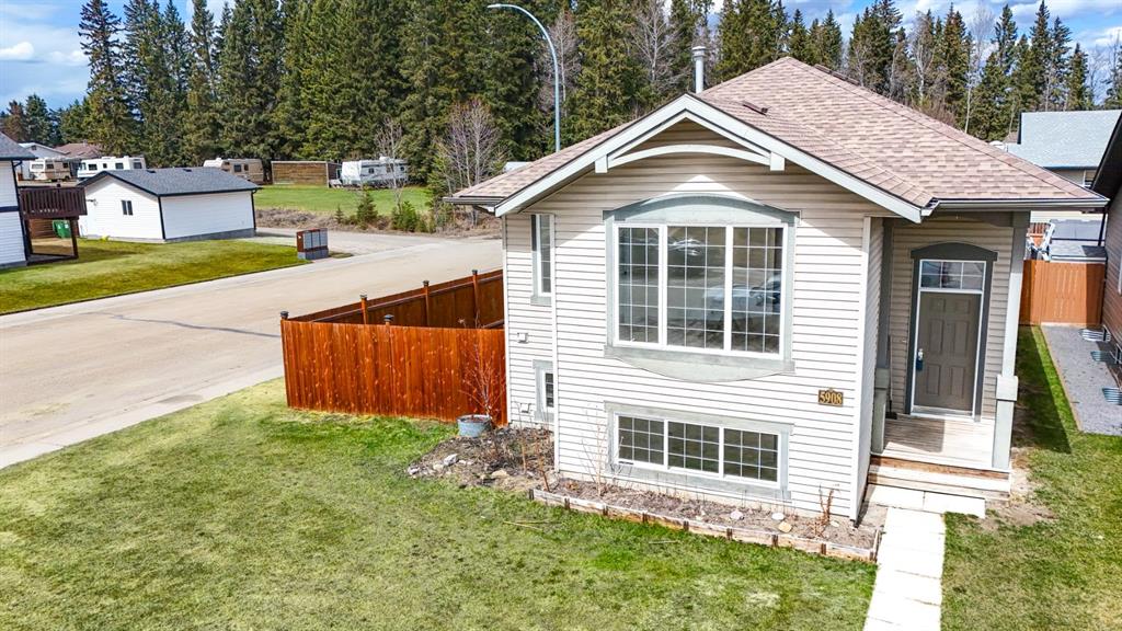 Picture of 5908 44 Avenue , Rocky Mountain House Real Estate Listing