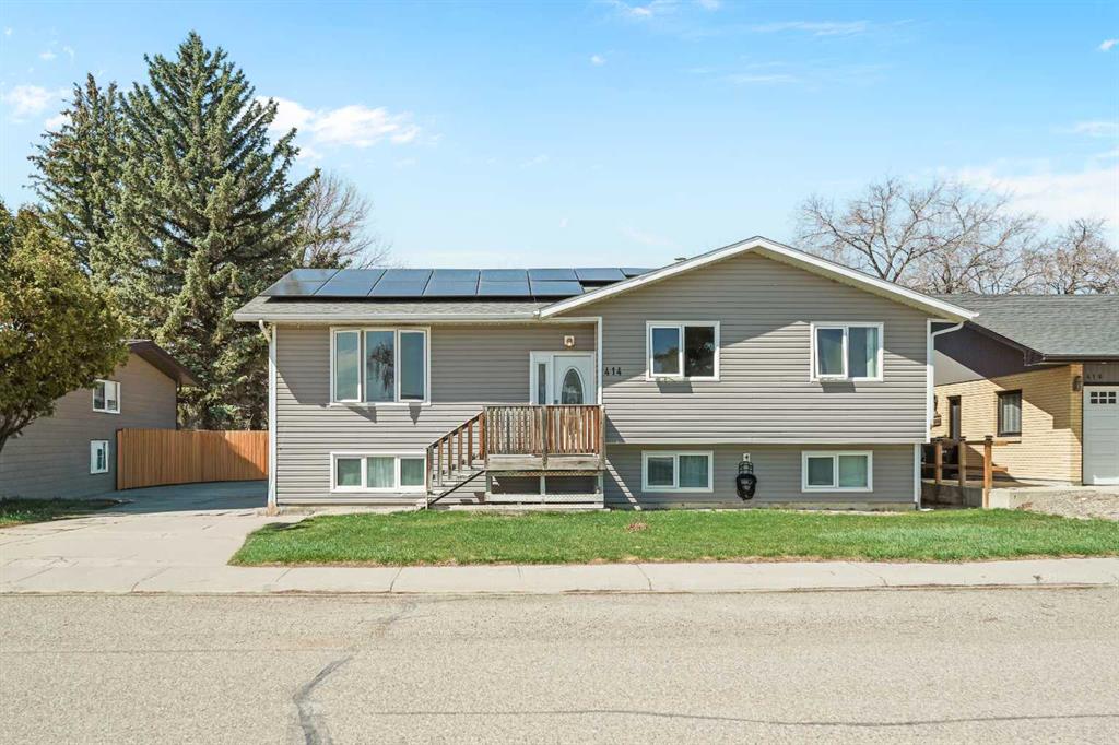 Picture of 414 7 Street N, Picture Butte Real Estate Listing