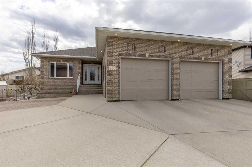 Picture of 630 Couleecreek Place S, Lethbridge Real Estate Listing