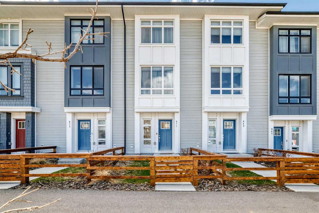 Picture of 871 Belmont Drive SW, Calgary Real Estate Listing