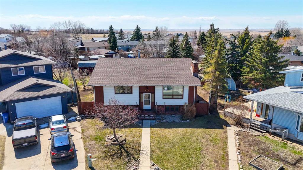 Picture of 640 Mcculloch Crescent , Irricana Real Estate Listing