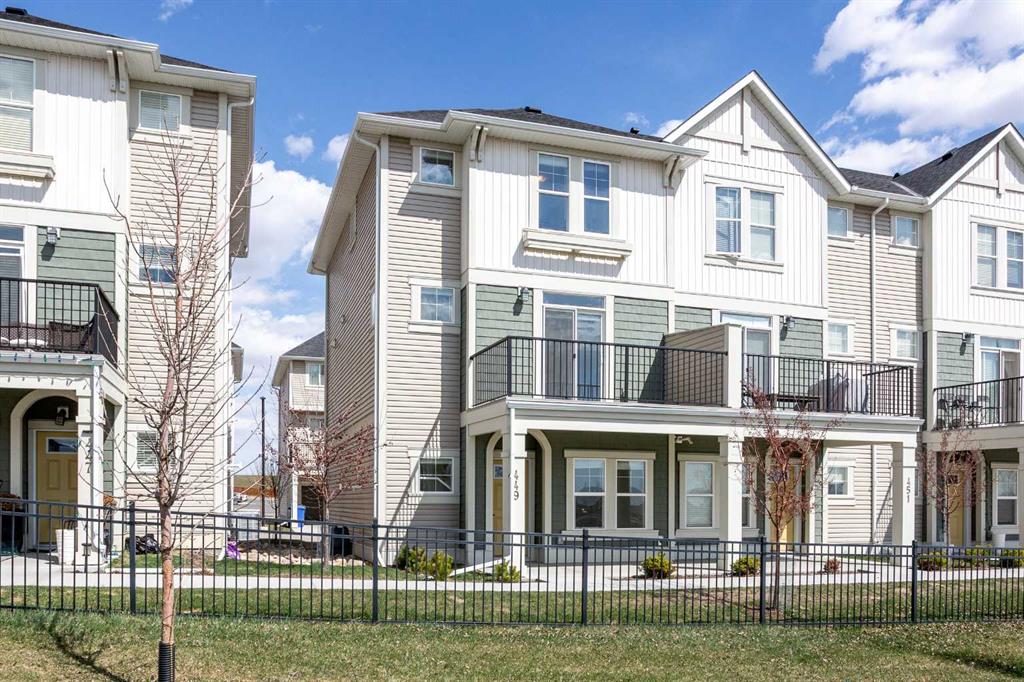 Picture of 449 South Point Lane SW, Airdrie Real Estate Listing