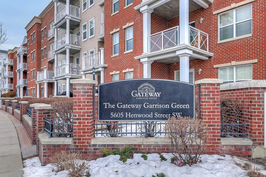Picture of 4210, 5605 Henwood Street SW, Calgary Real Estate Listing