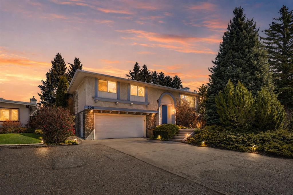 Picture of 208 DALCASTLE Court NW, Calgary Real Estate Listing