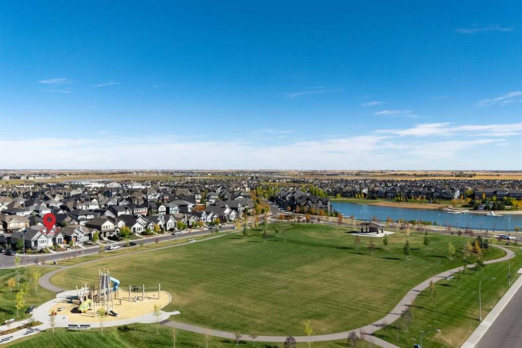 Picture of 80 Mahogany Gardens SE, Calgary Real Estate Listing