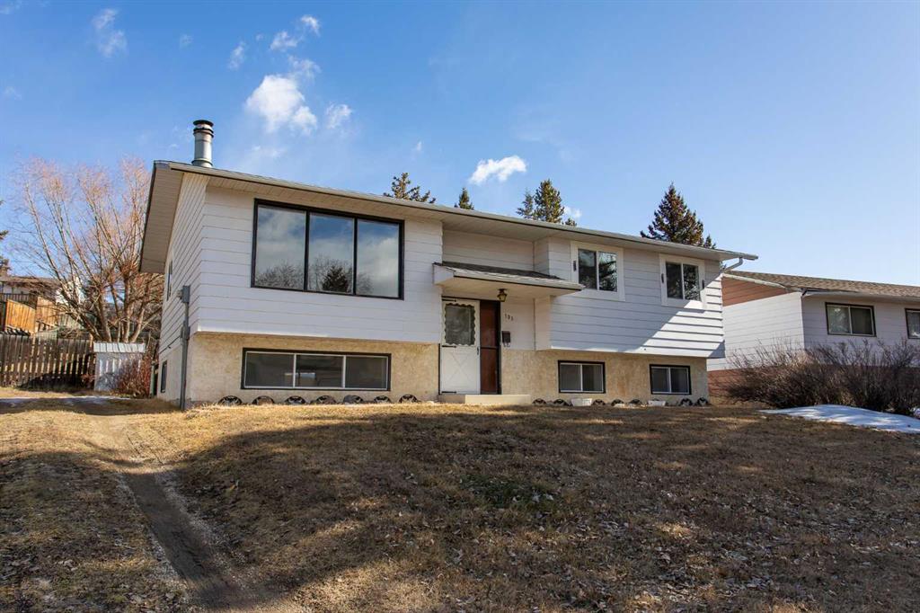 Picture of 103 Westview Drive , Sylvan Lake Real Estate Listing