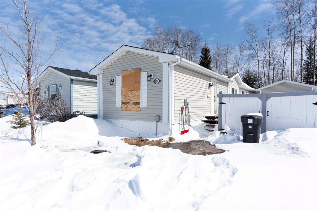 Picture of 216 Harpe Way , Fort McMurray Real Estate Listing