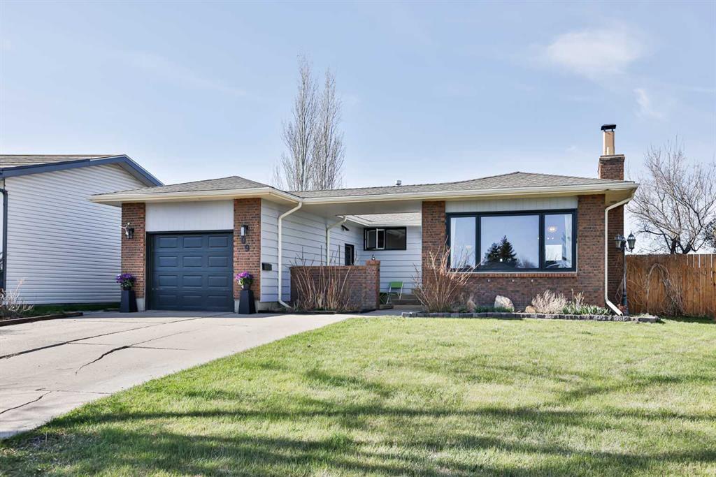Picture of 99 Lemoyne Crescent W, Lethbridge Real Estate Listing