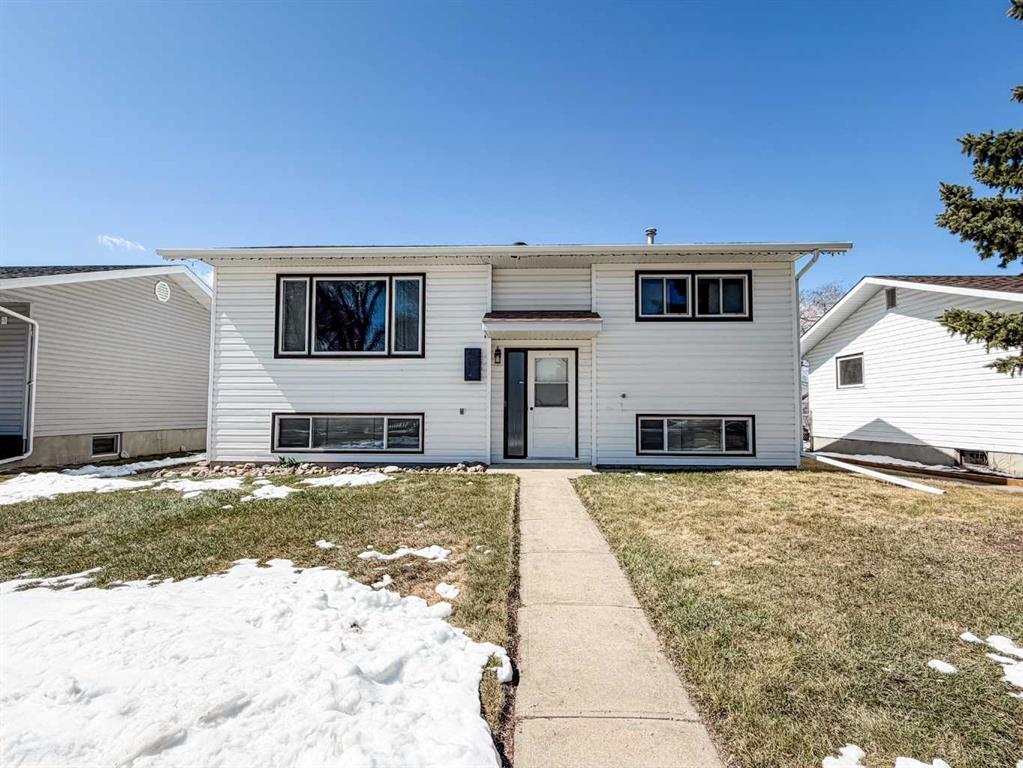 Picture of 4914 47 Street , Stettler Real Estate Listing