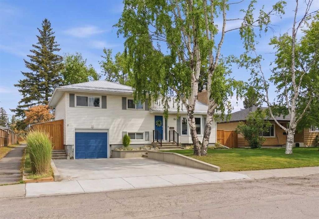 Picture of 40 Grafton Crescent SW, Calgary Real Estate Listing