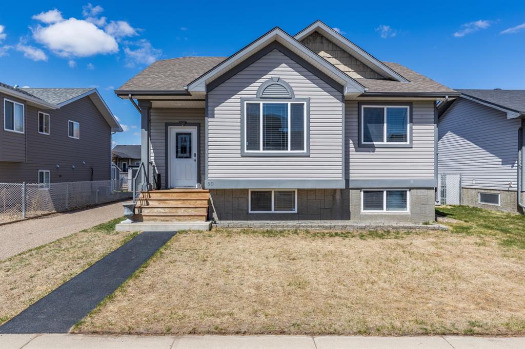 Picture of 80 Hudson Way NE, Medicine Hat Real Estate Listing