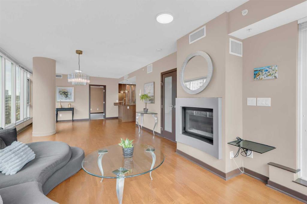 Picture of 1007, 888 4 Avenue SW, Calgary Real Estate Listing