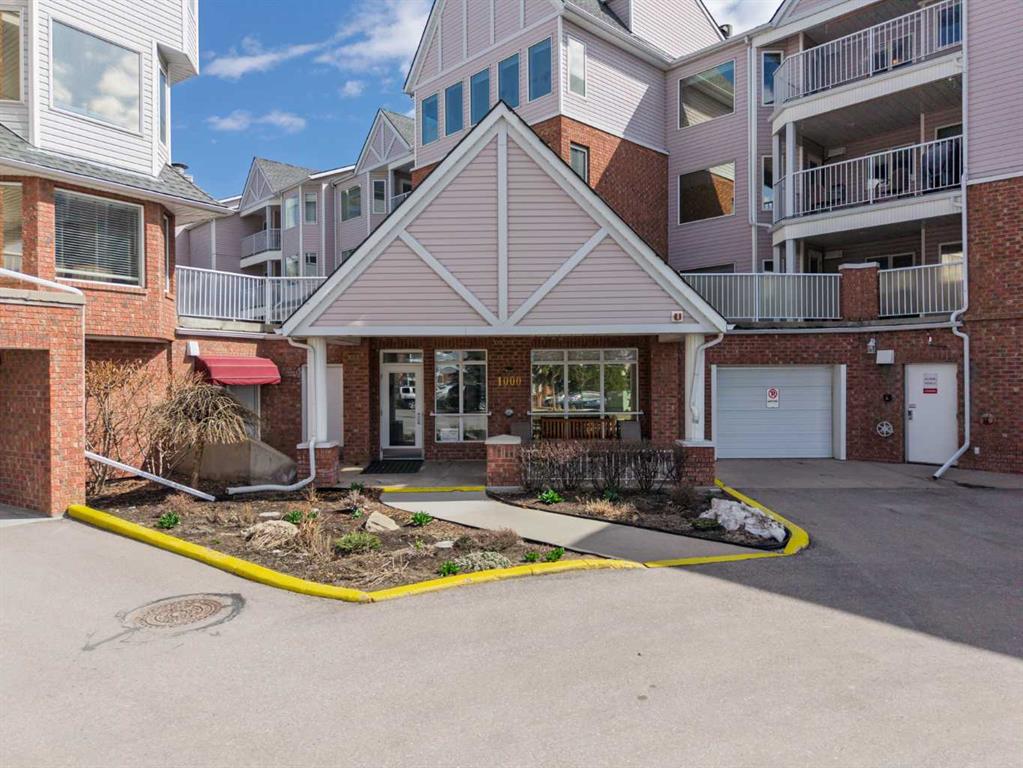 Picture of 1311, 1311 Hawksbrow Point NW, Calgary Real Estate Listing
