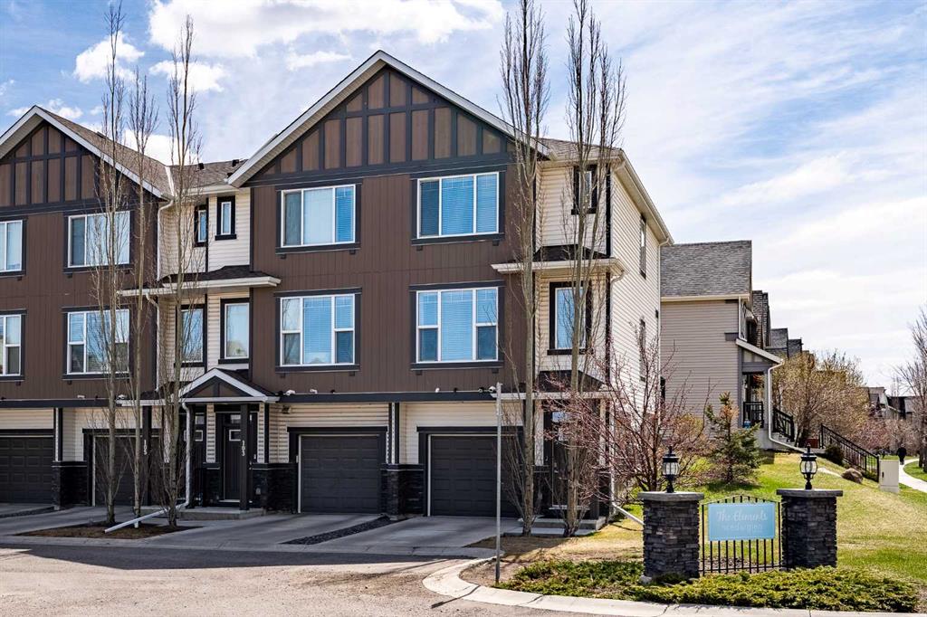Picture of 101 New Brighton Walk SE, Calgary Real Estate Listing