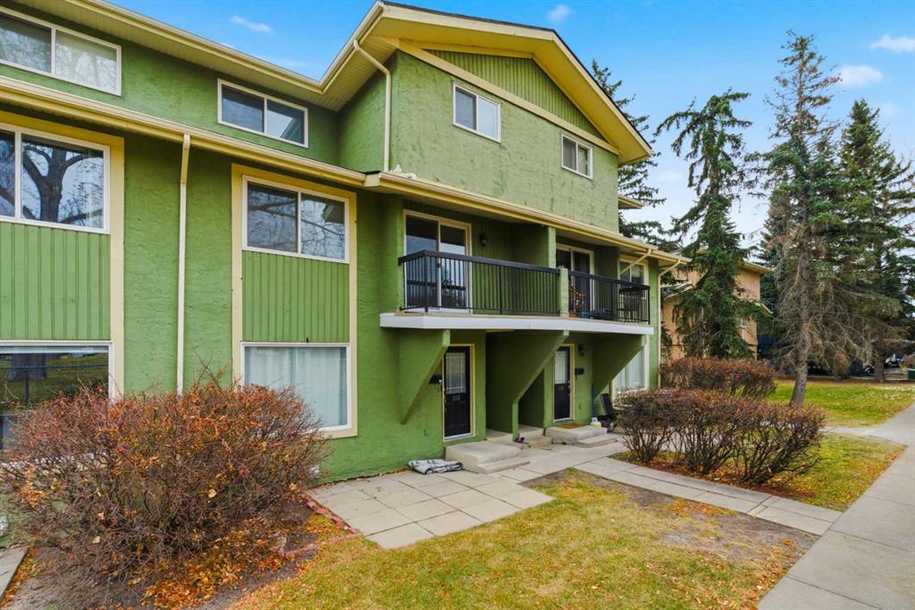 Picture of 306, 2200 Woodview Drive SW, Calgary Real Estate Listing