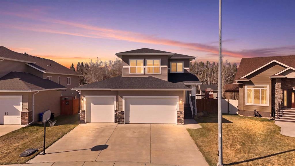 Picture of 113 Coachman Way , Blackfalds Real Estate Listing