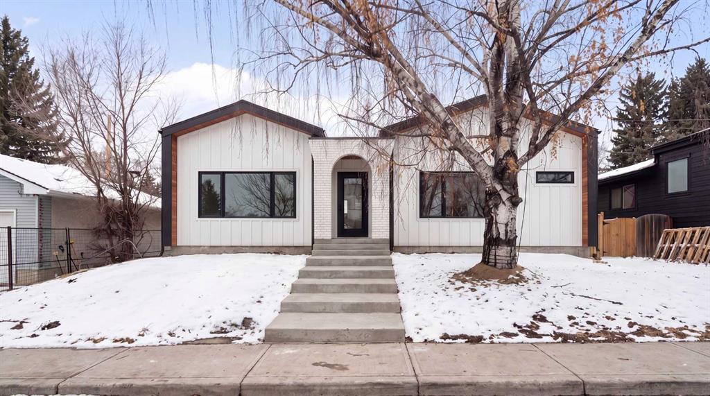 Picture of 88 CHEYENNE Crescent NW, Calgary Real Estate Listing