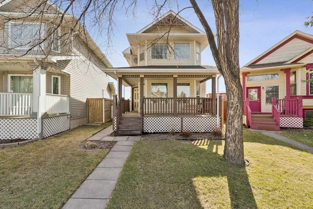 Picture of 52 Martinglen Mews NE, Calgary Real Estate Listing