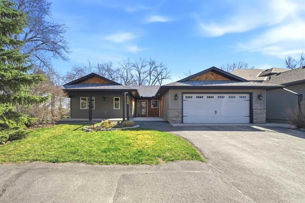Picture of 506 4 Street SW, High River Real Estate Listing