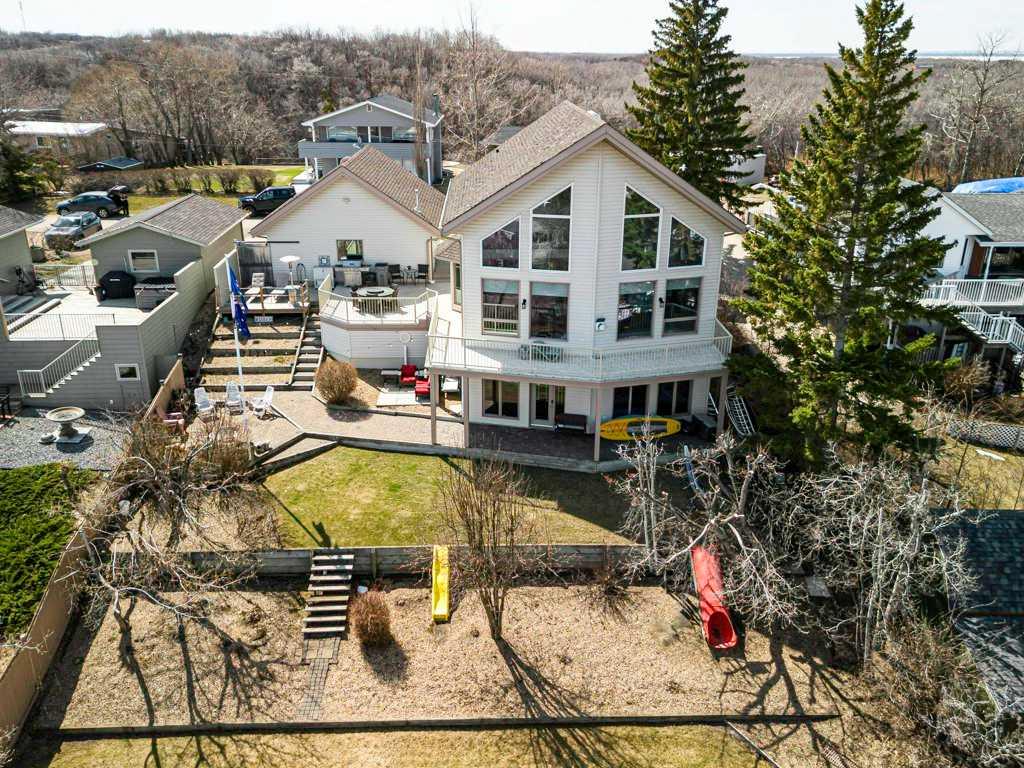 Picture of 19 Lakeview Drive , Rochon Sands Real Estate Listing