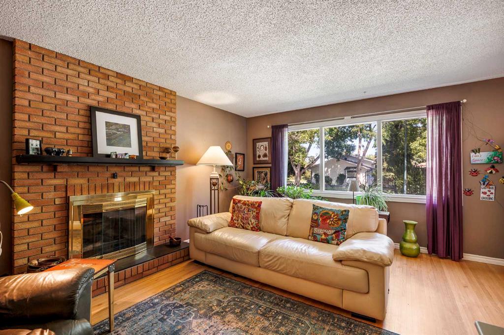 Picture of 5 Fraser Road SE, Calgary Real Estate Listing