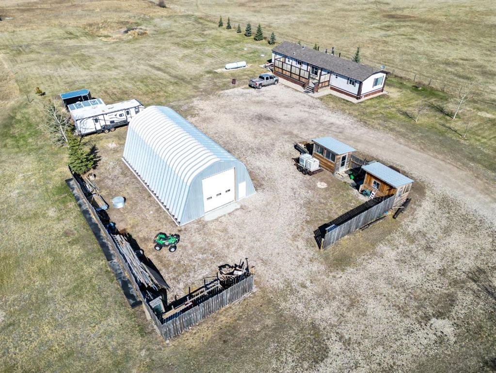 Picture of 232080 Range Road 250  , Rural Wheatland County Real Estate Listing