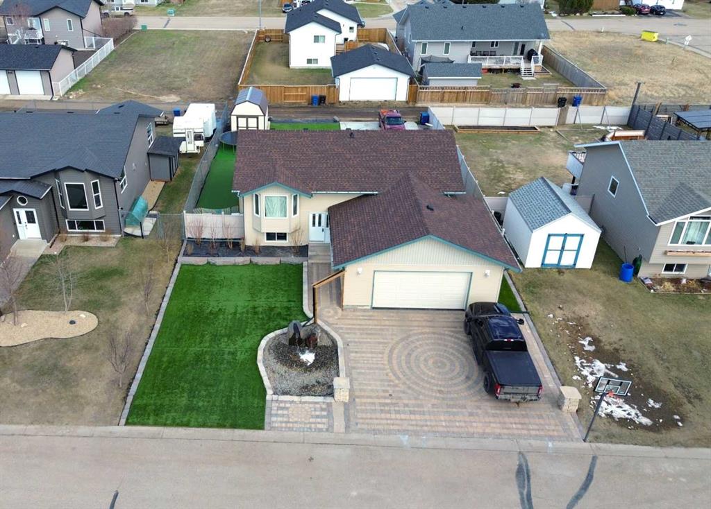 Picture of 5215 46th Street  , Clive Real Estate Listing