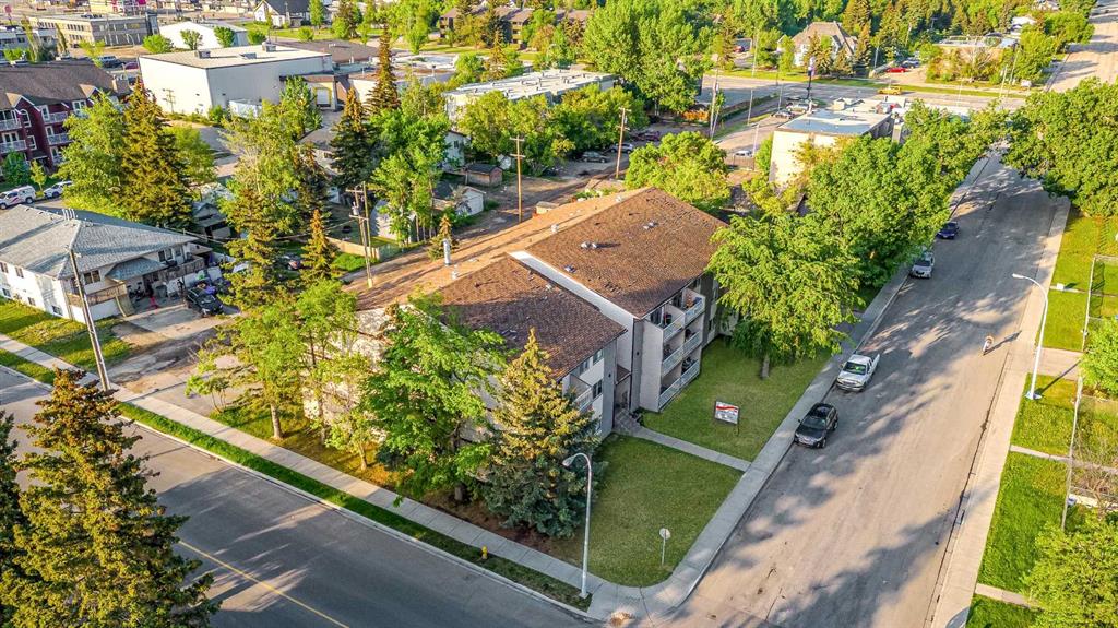 Picture of 16, 10028 105 Avenue , Grande Prairie Real Estate Listing