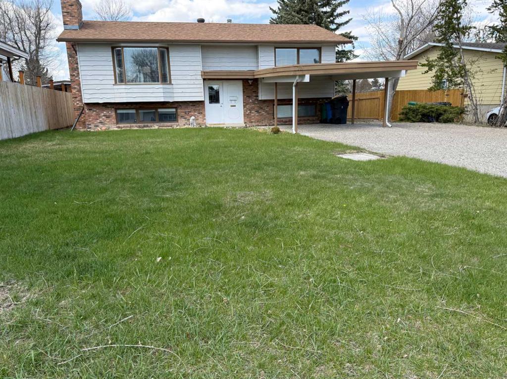 Picture of 73 Mcgill Boulevard W, Lethbridge Real Estate Listing