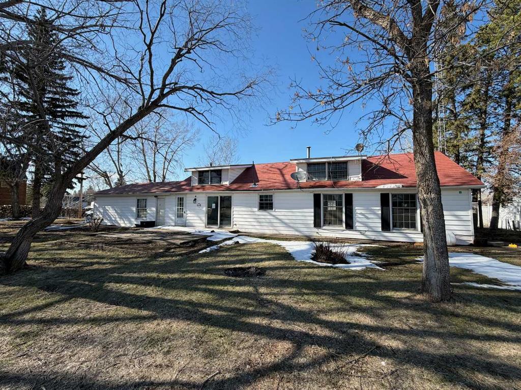 Picture of 5204 50 Street , Strome Real Estate Listing
