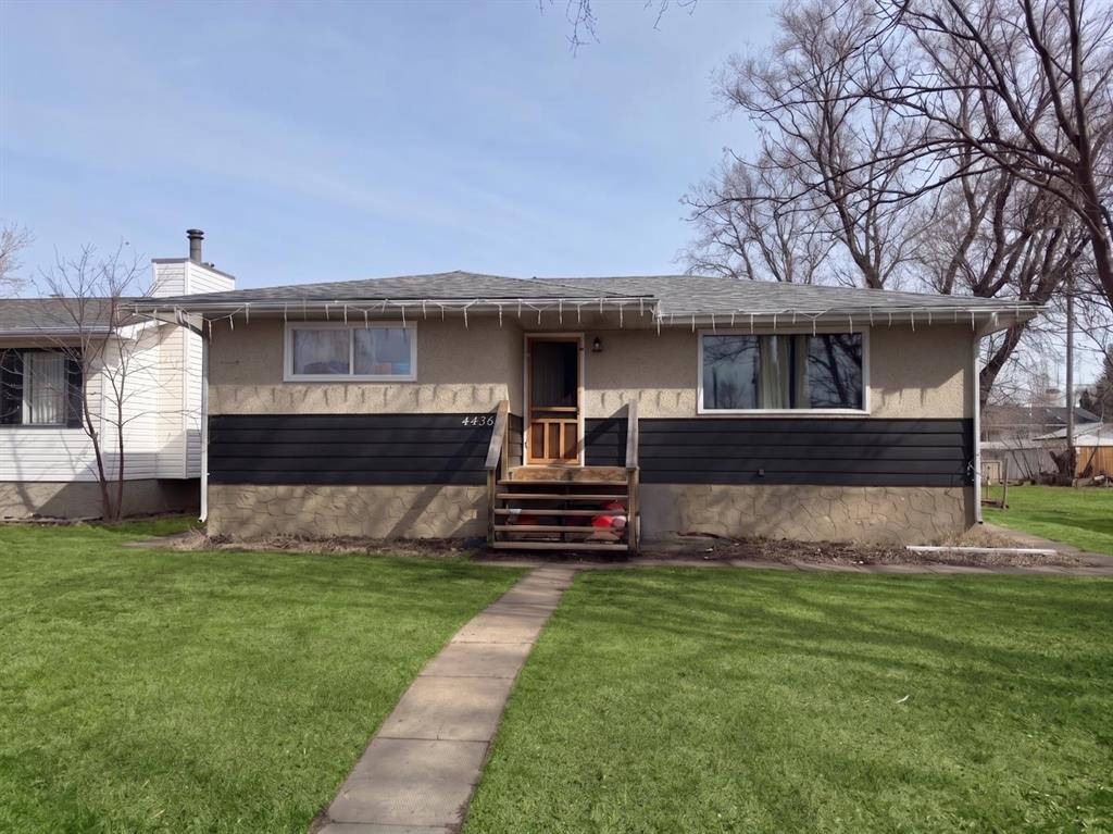 Picture of 4436 51st Avenue  , High Prairie Real Estate Listing