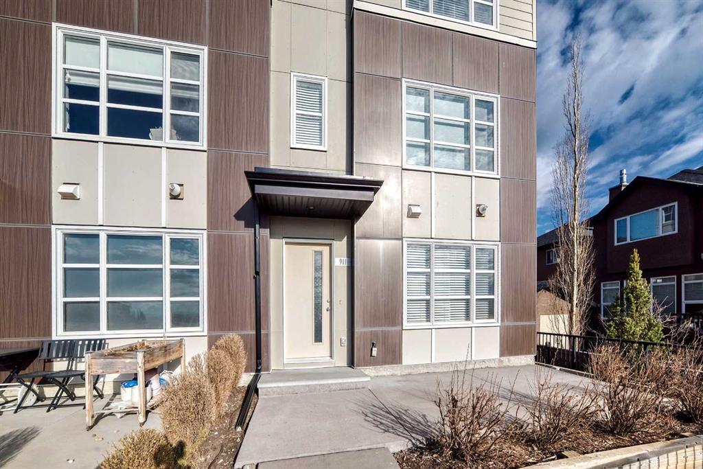 Picture of 911 Evansridge Park NW, Calgary Real Estate Listing