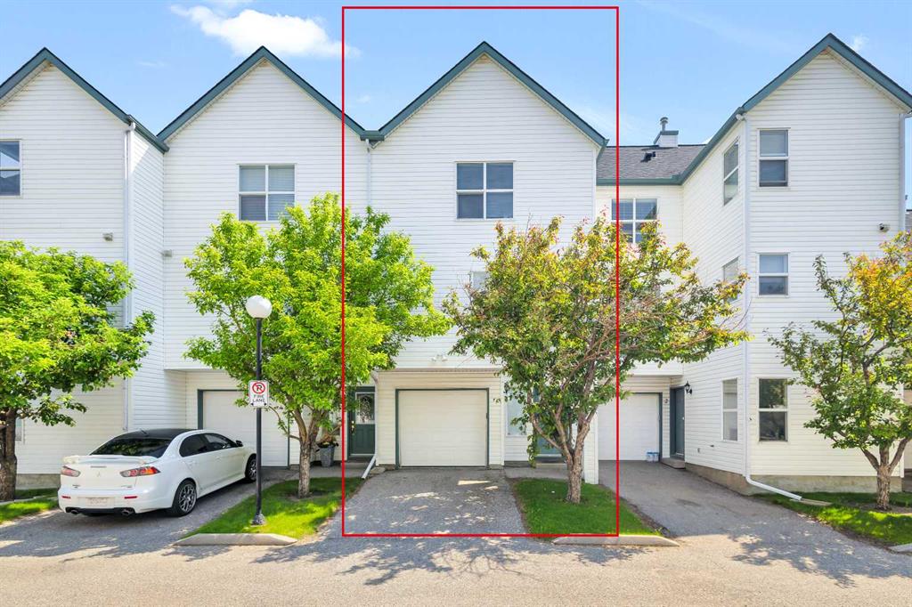 Picture of 3, 200 Hidden Hills Terrace NW, Calgary Real Estate Listing