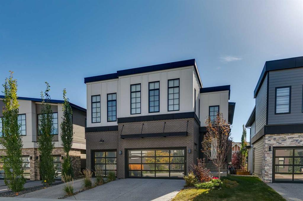 Picture of 7865 8A Avenue SW, Calgary Real Estate Listing
