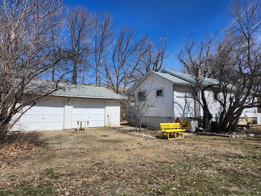 Picture of 227 6 Street , Drumheller Real Estate Listing