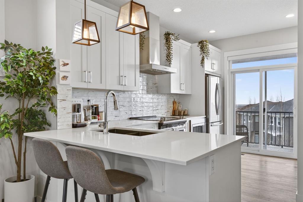Picture of 809, 355 Nolancrest Heights NW, Calgary Real Estate Listing