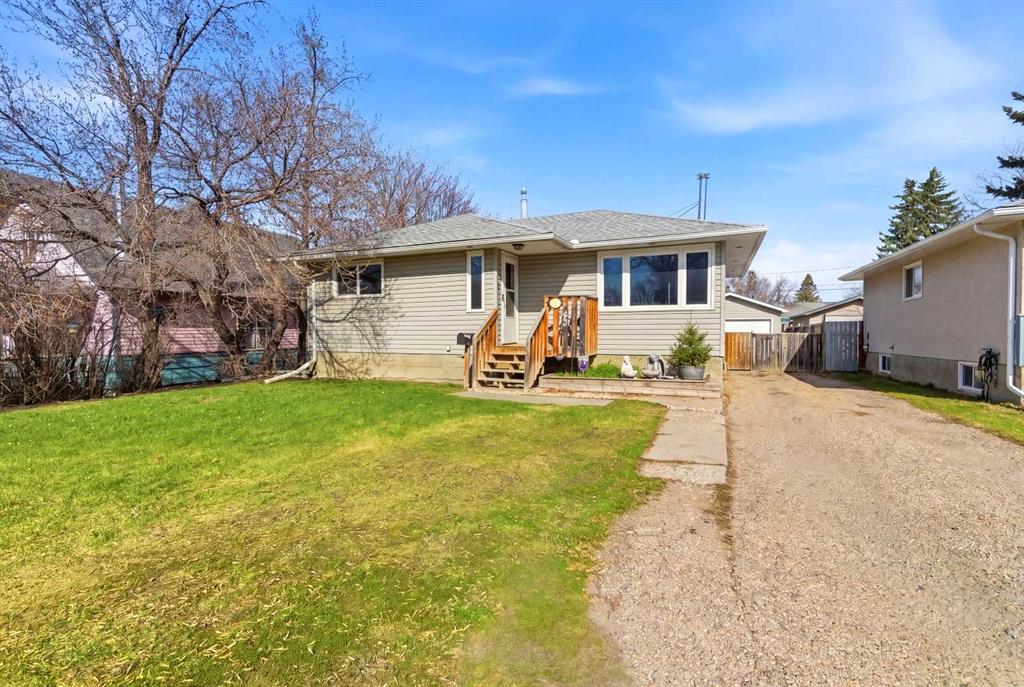 Picture of 4820 48 Avenue , Innisfail Real Estate Listing