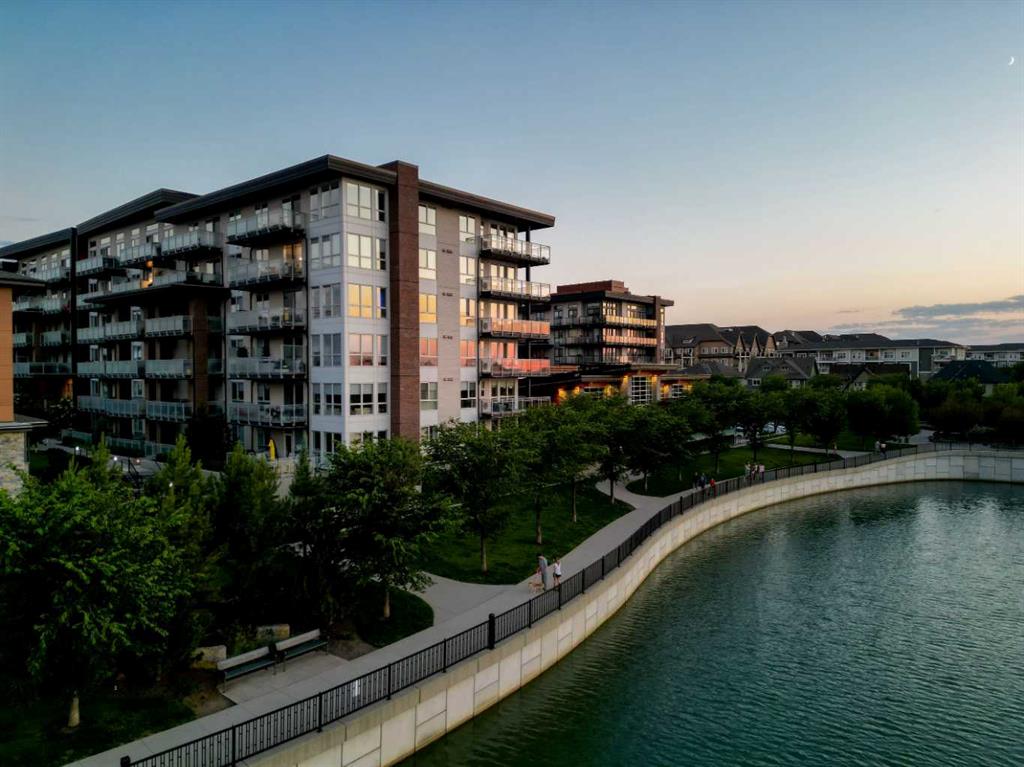 Picture of 303, 2231 Mahogany Boulevard SE, Calgary Real Estate Listing
